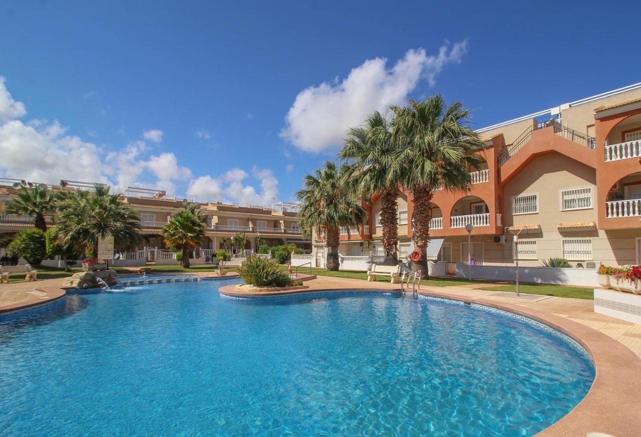 Fresh Apartment, 2 Bedroom, 2 Bathroom, 2 Lovely Poolareas Los Alcazares Exterior photo
